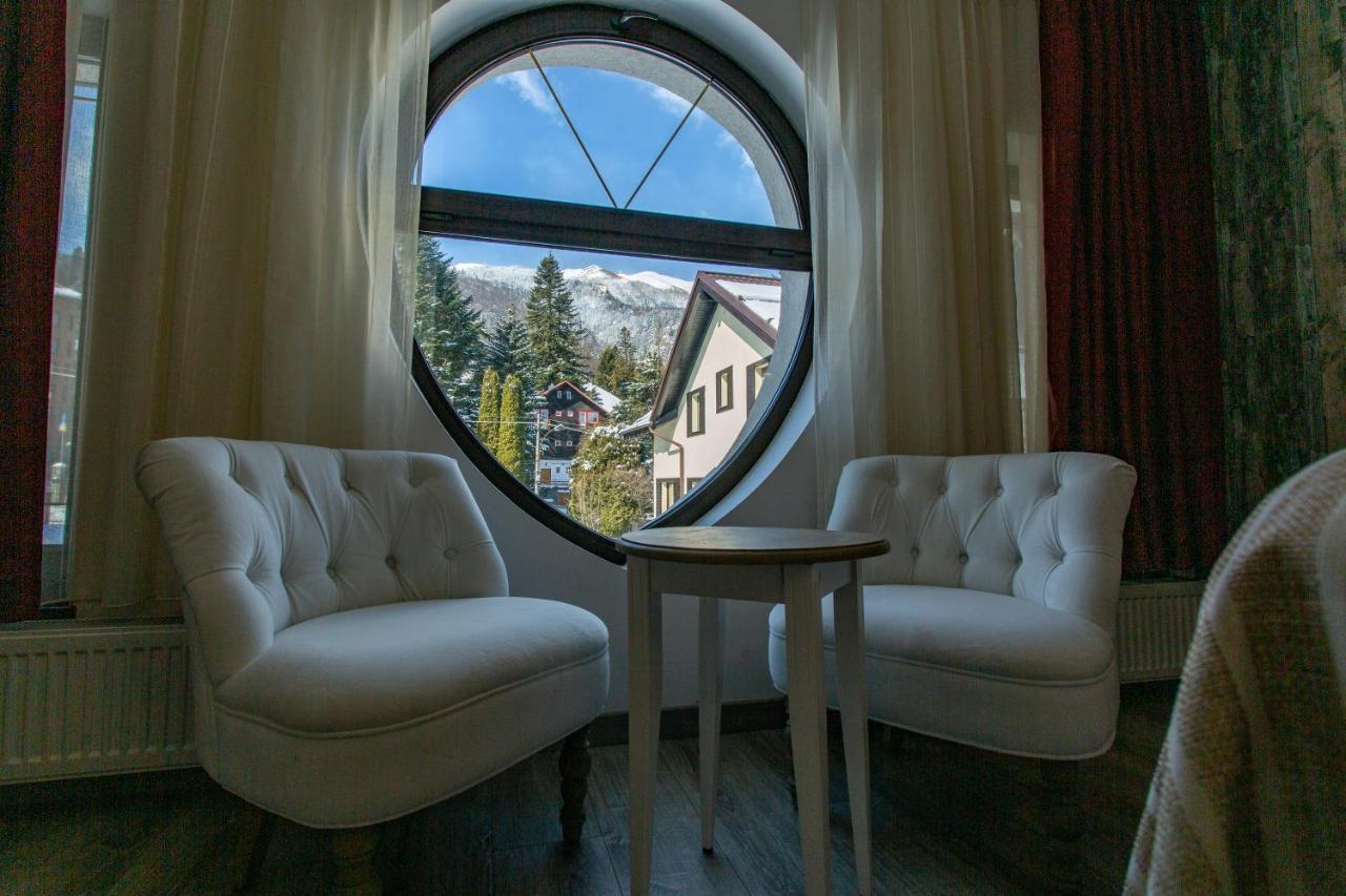 Pensiunea Carmen'S Mansion B Sinaia Exteriör bild